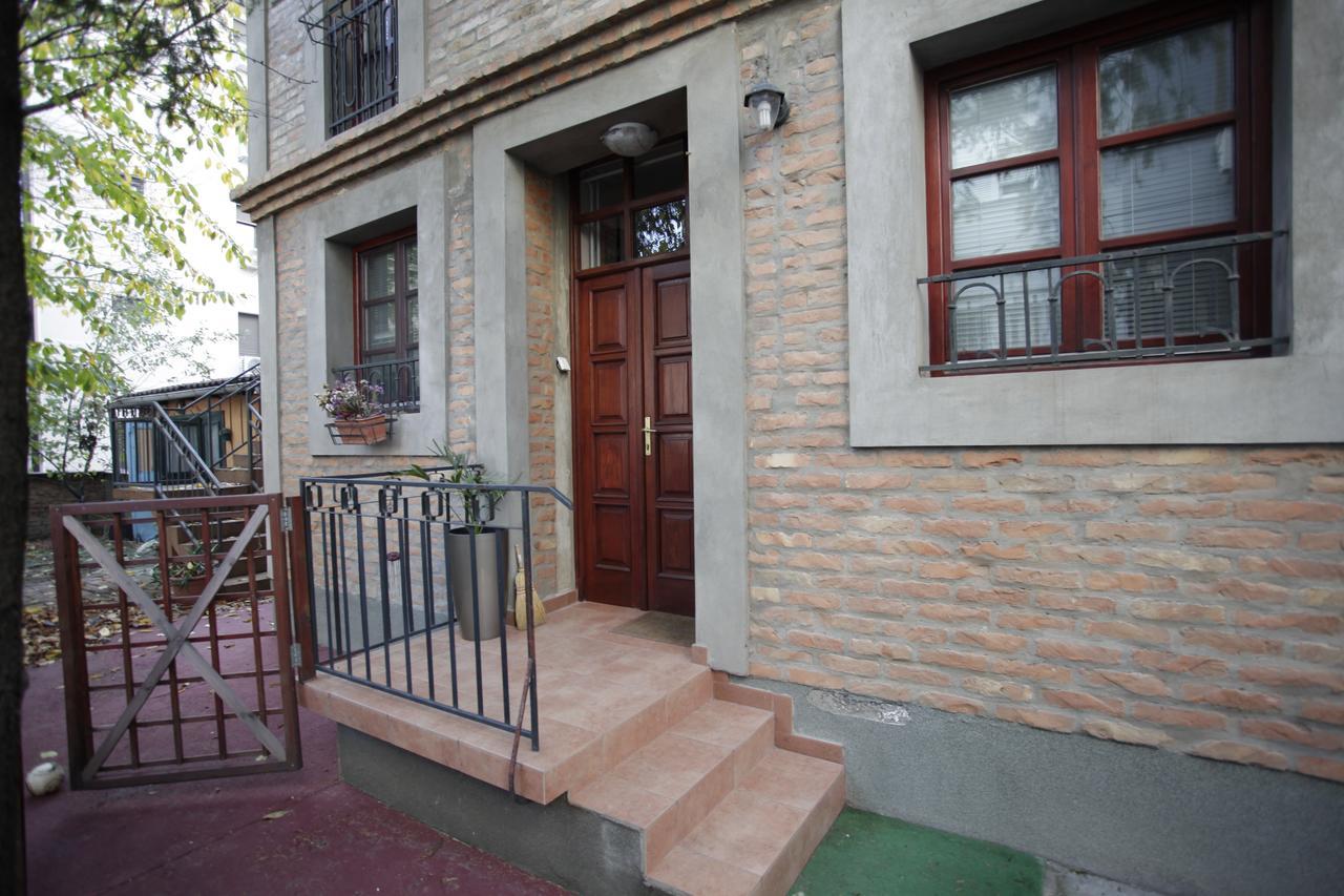 Studio Hram Belgrade Exterior photo